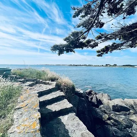 Villa Les Pieds Dans L'eau Montfarville
